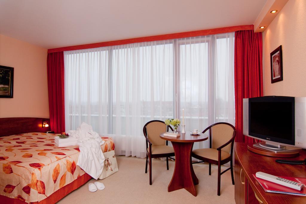 Hotel Balneolum Superior Кведлінбург Номер фото